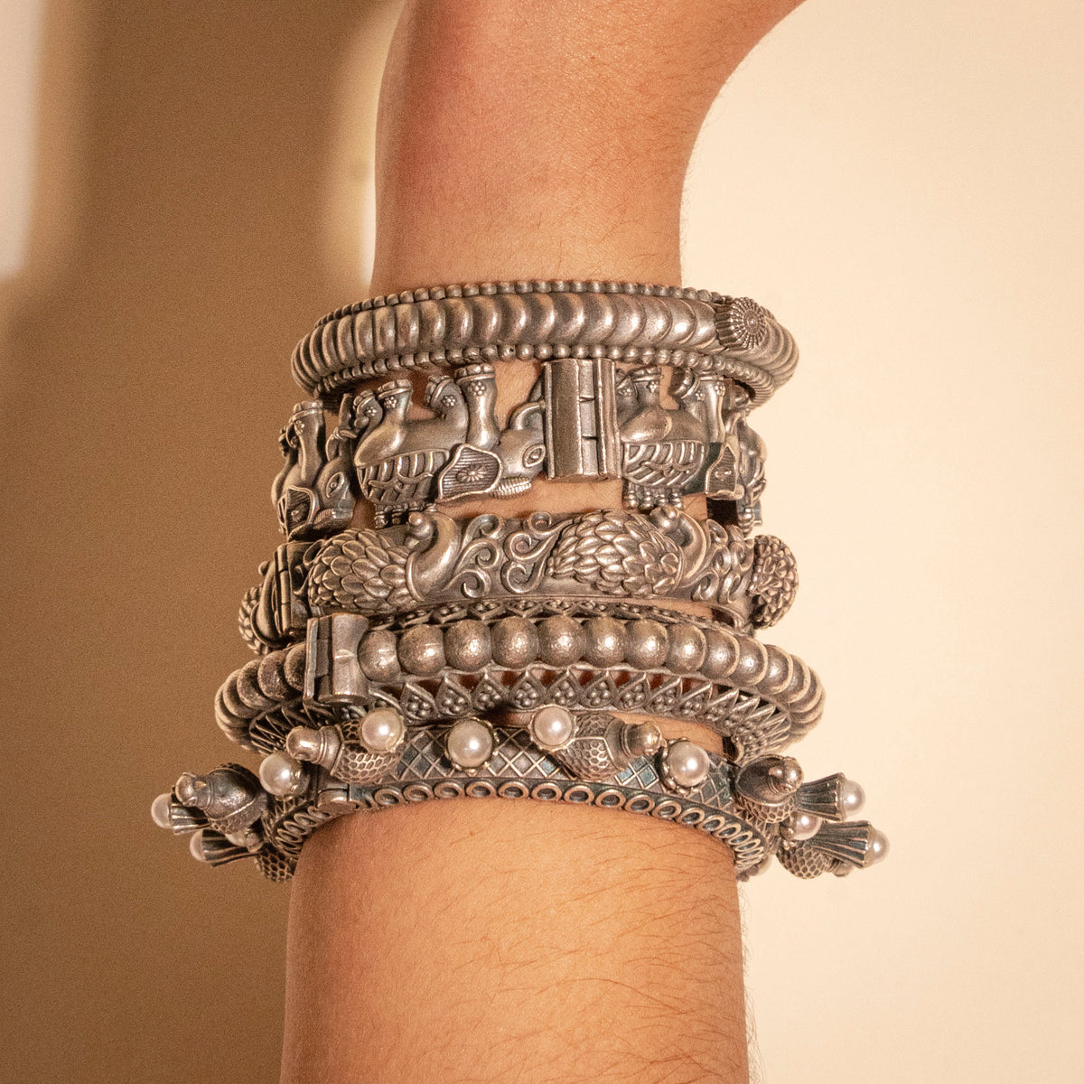 Adaa - Stack of 5 Bangles