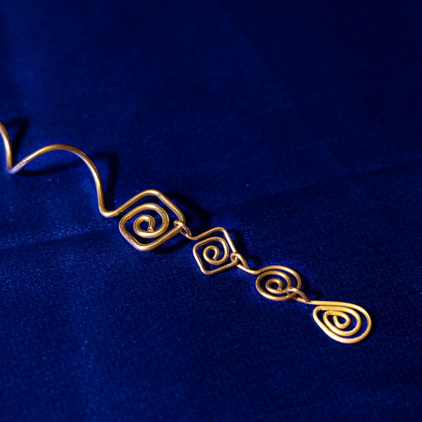 Square Head -Hair Spring