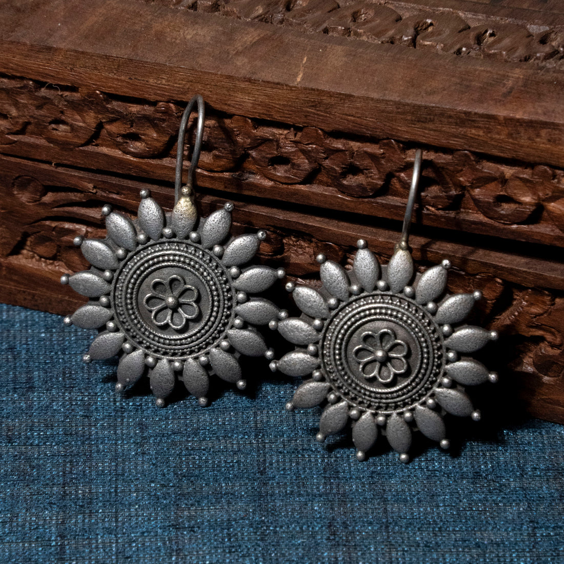 Arohi Earrings
