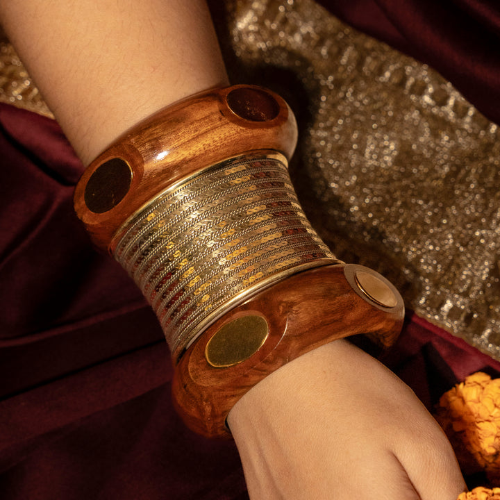 Bhumi Sunehri Bangle Stack - With Roop Kada