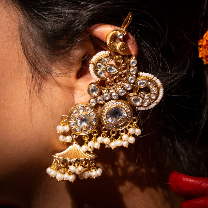 Laxmi Earcuff - White