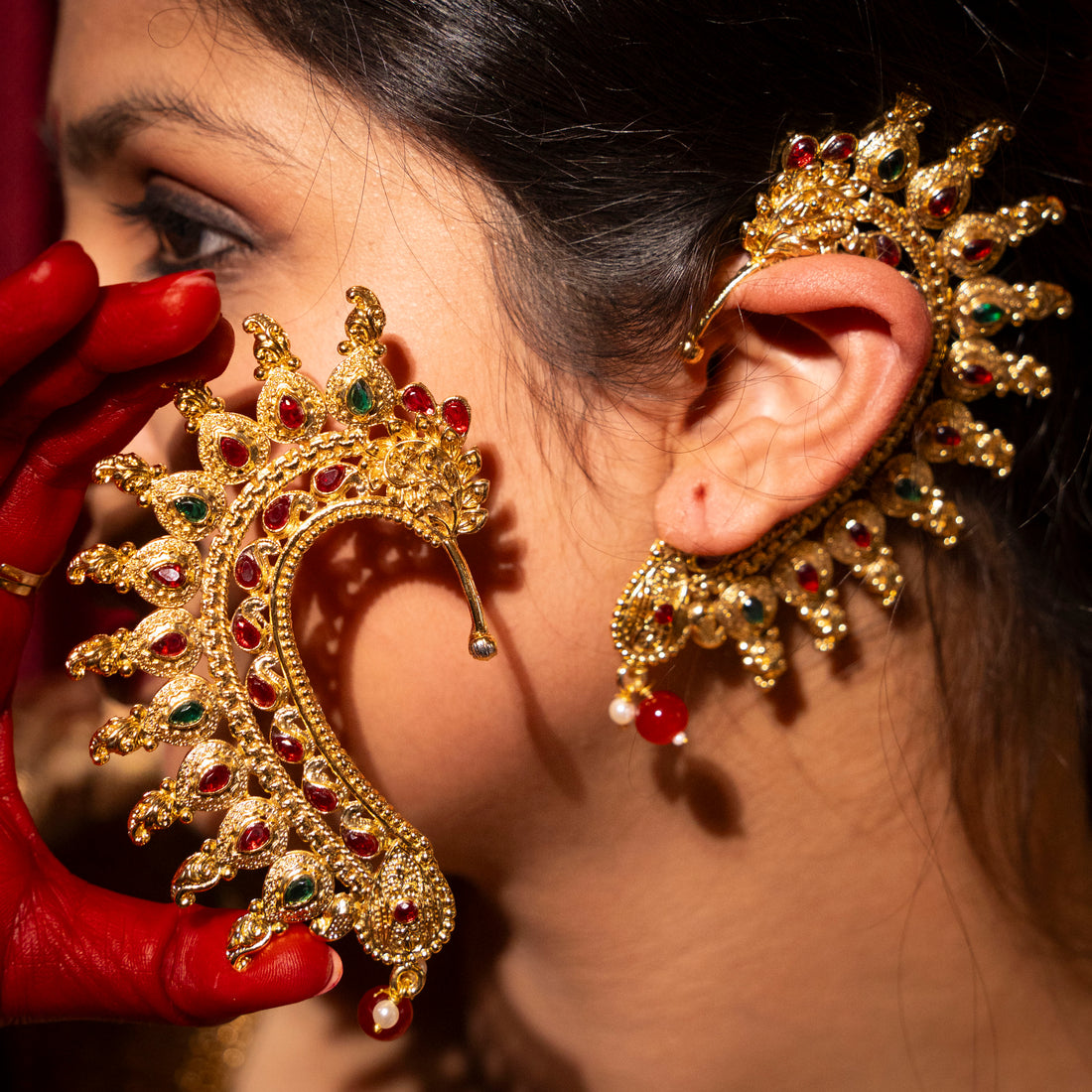 Prakaashani Earcuffs