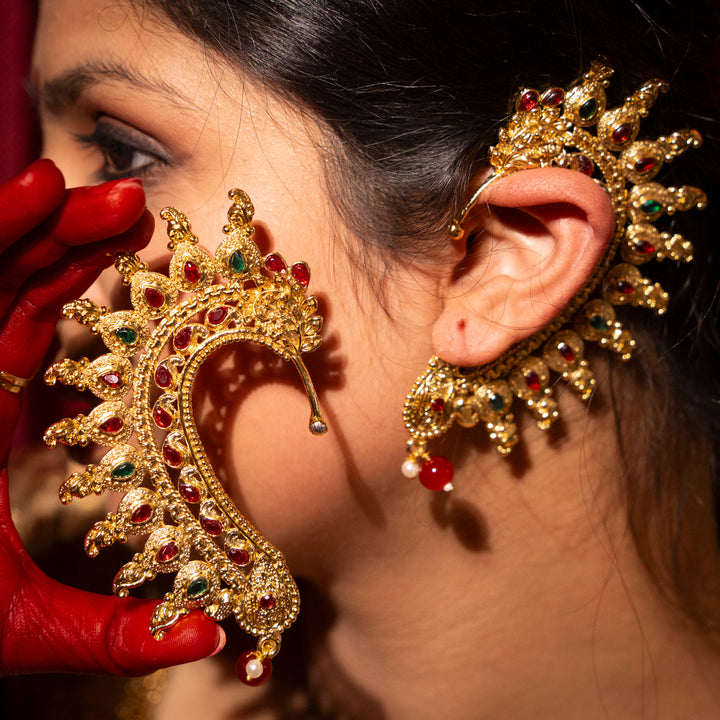 Prakaashani Earcuffs