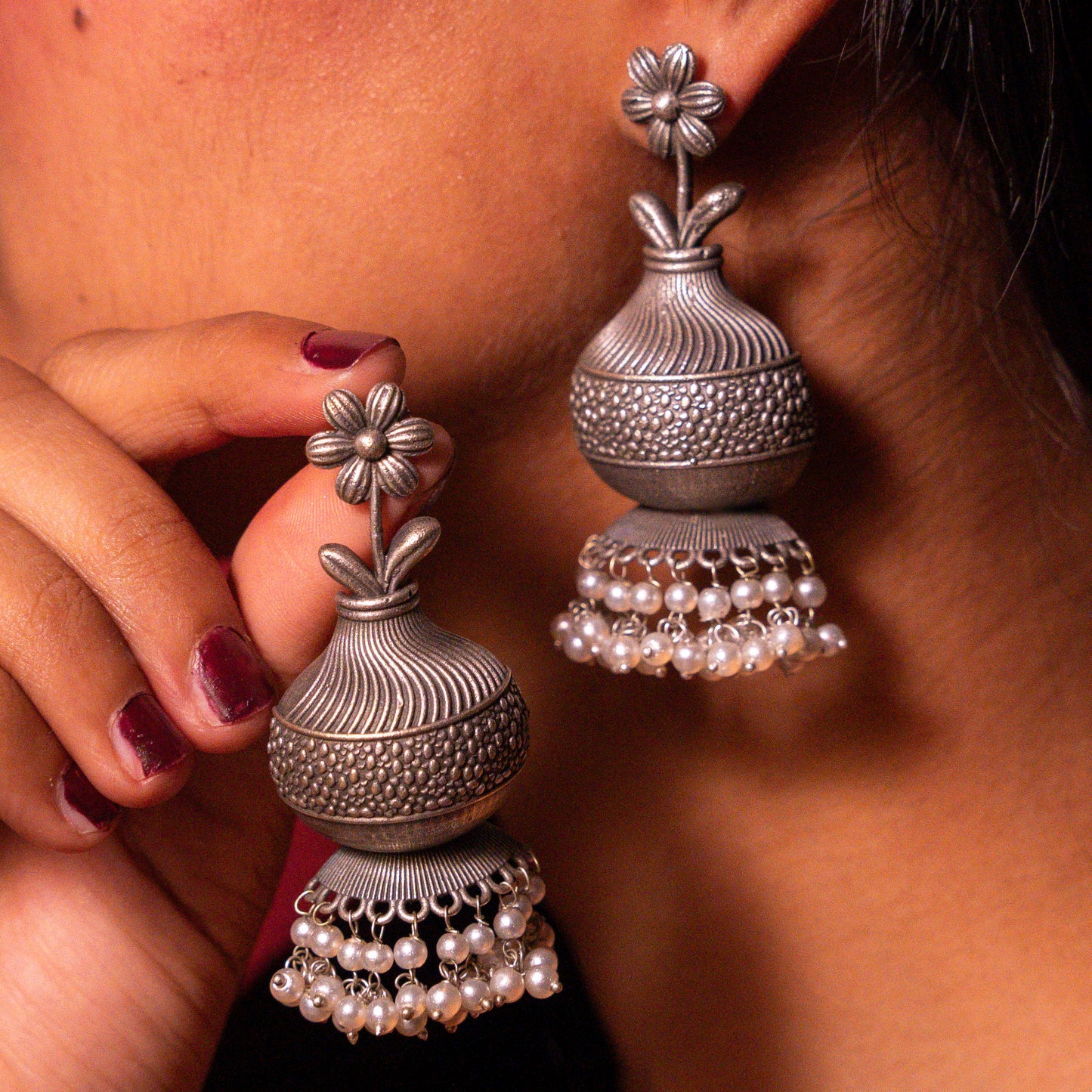 Guldaan Jhumke