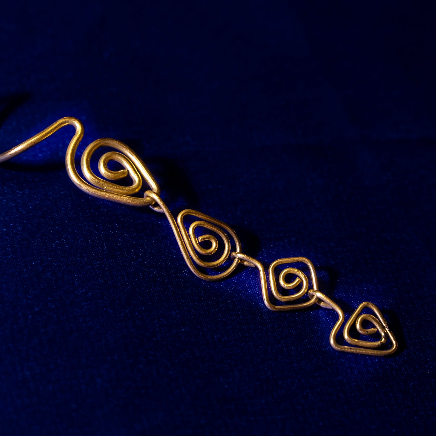 Drop Shaped Head Hair Spring