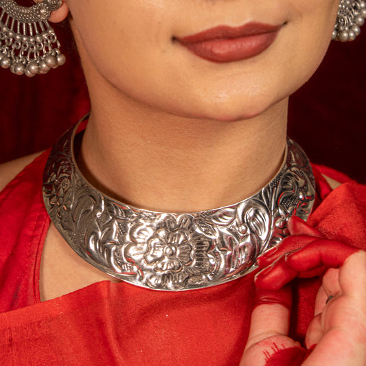 Kaarigari Silver Hasli
