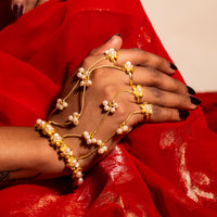 Moti Haathphool
