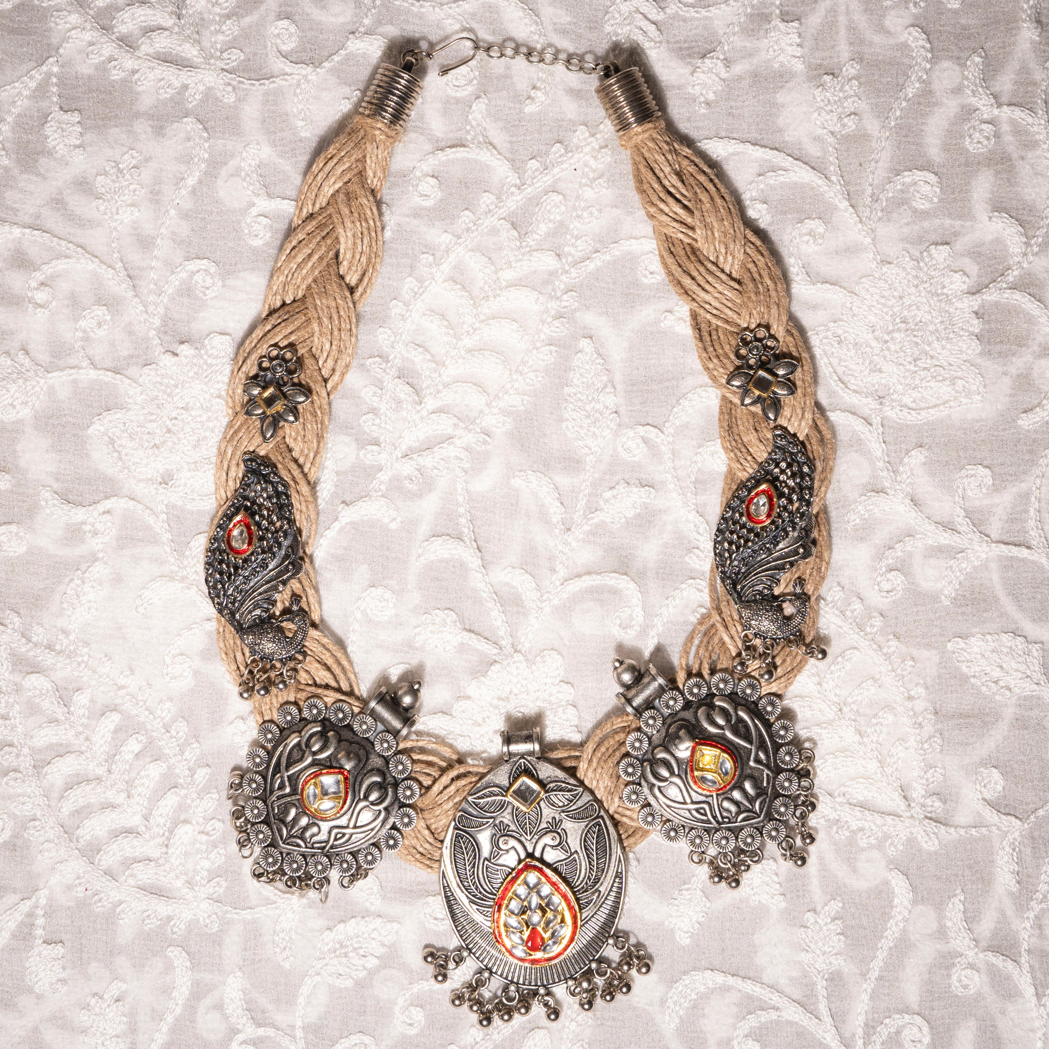 Vanya Jute Necklace