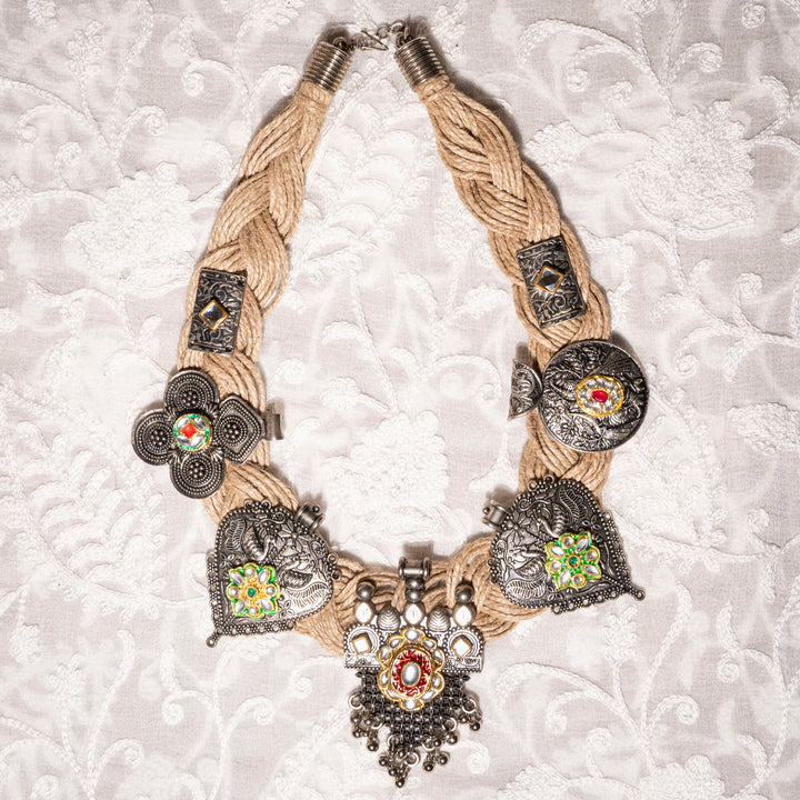 Leher Jute Necklace