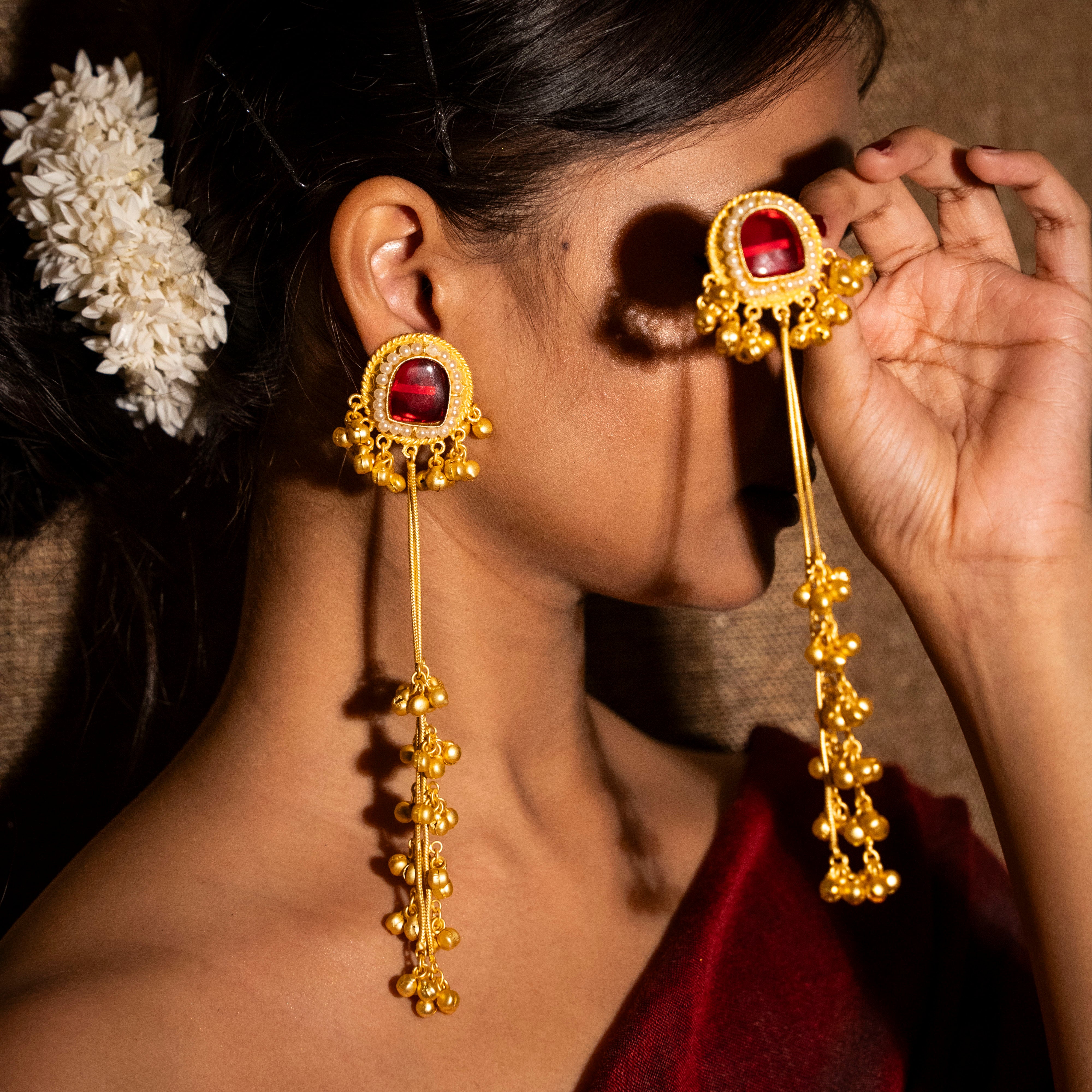 Inaya Kashmiri Earrings - Red