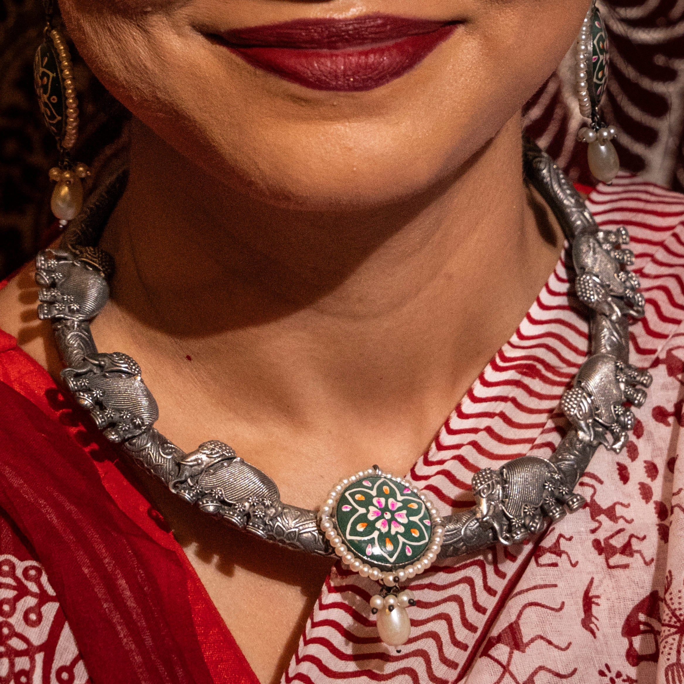 Haripriya Hasli Necklace Set