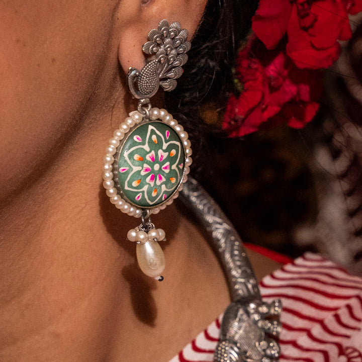 Haripriya Hasli Necklace Set