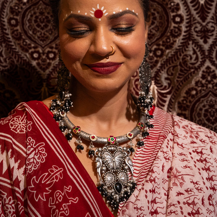 Vidyavati Hasli Necklace Set