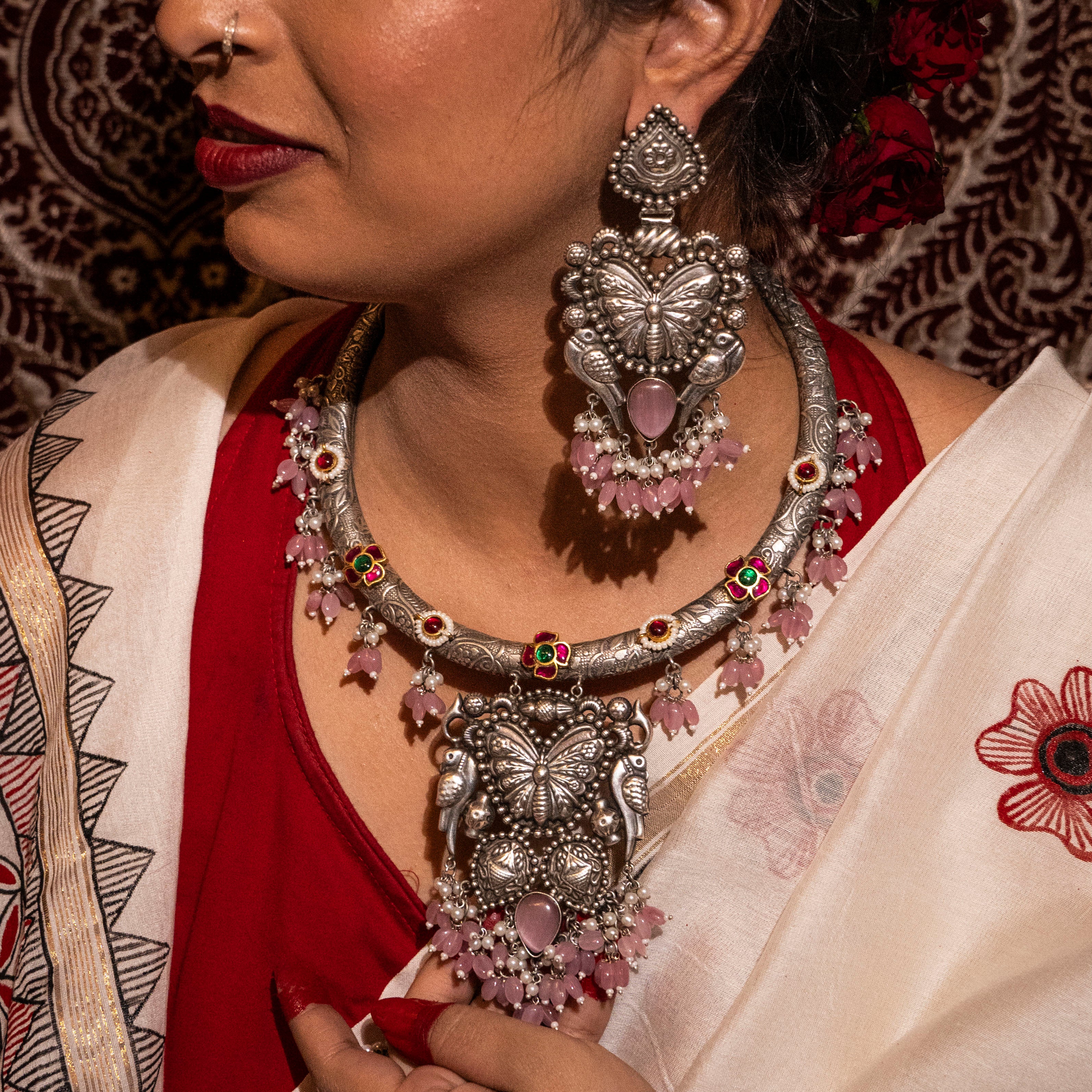Suprabha Hasli Necklace Set