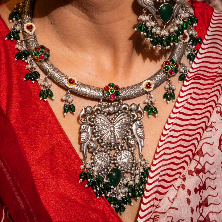 Sumedha Hasli Necklace Set