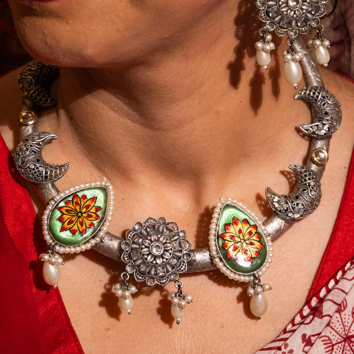 Ishani Necklace Set