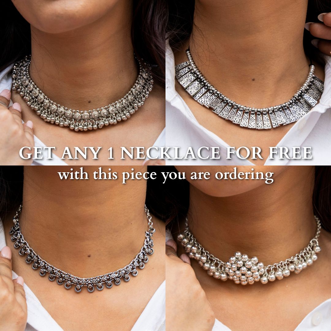 Kaanch ka Haar with Earrings