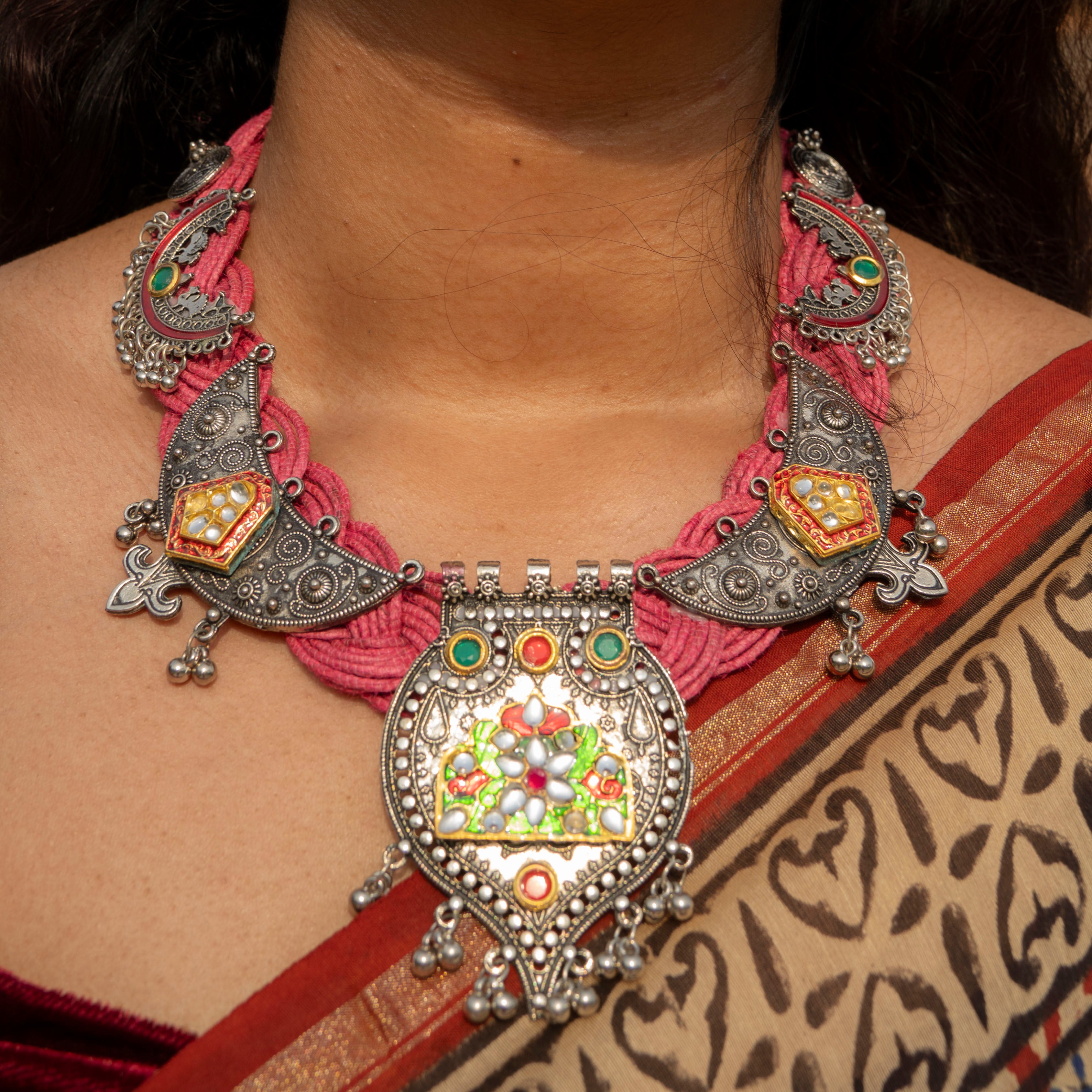 Kaavya Jute Necklace