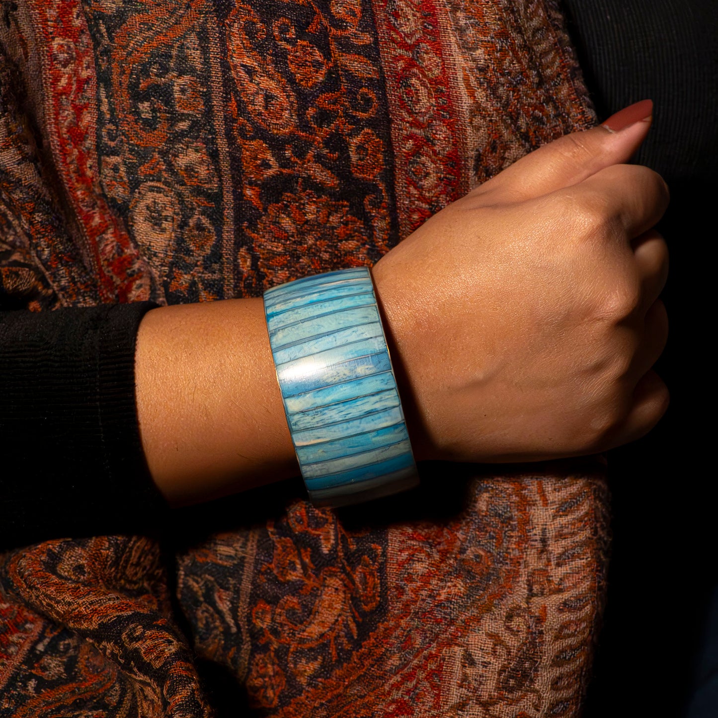 Neelam Resin Bangle