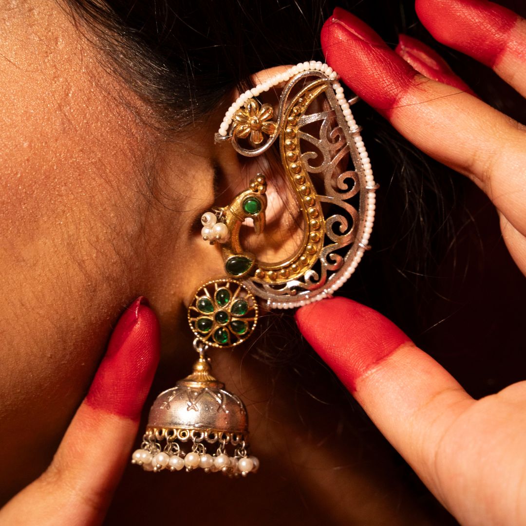 Raajsi Mor Earrings