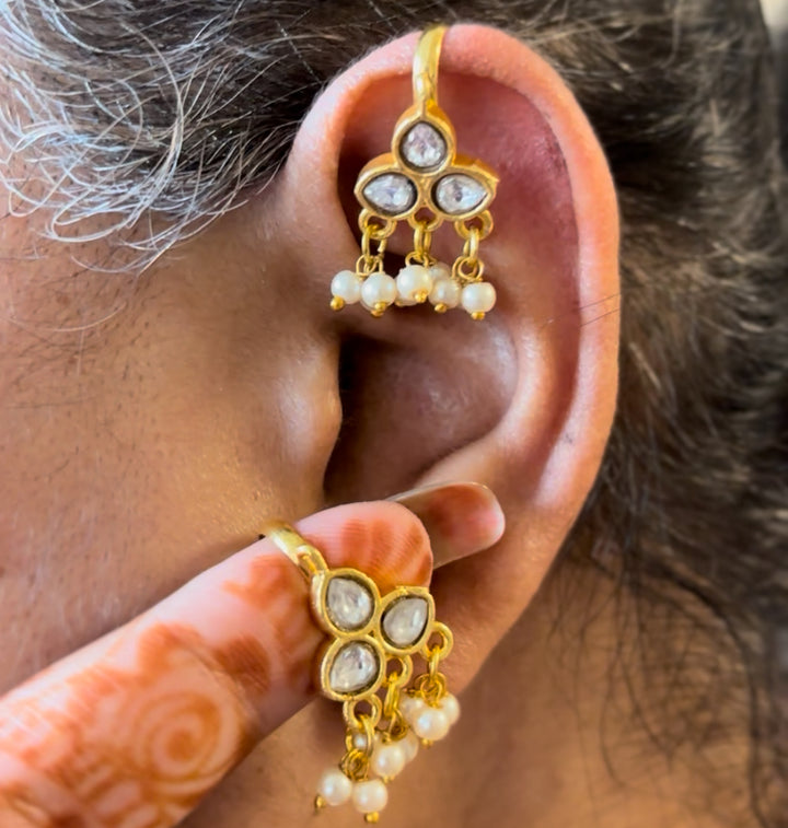 Taraang Bugaadi - White